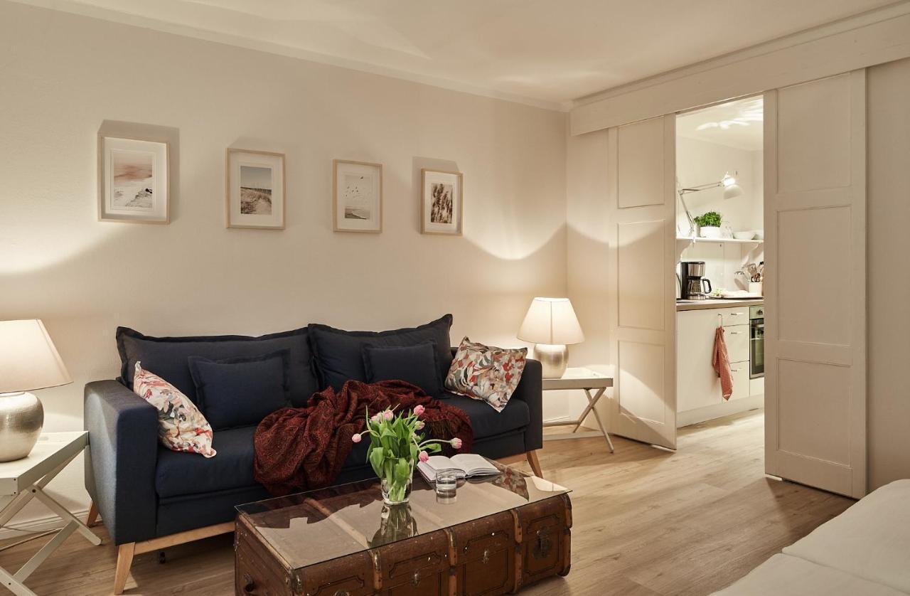 Gut Hohenstein - Platanenappartment Barkelsby Luaran gambar
