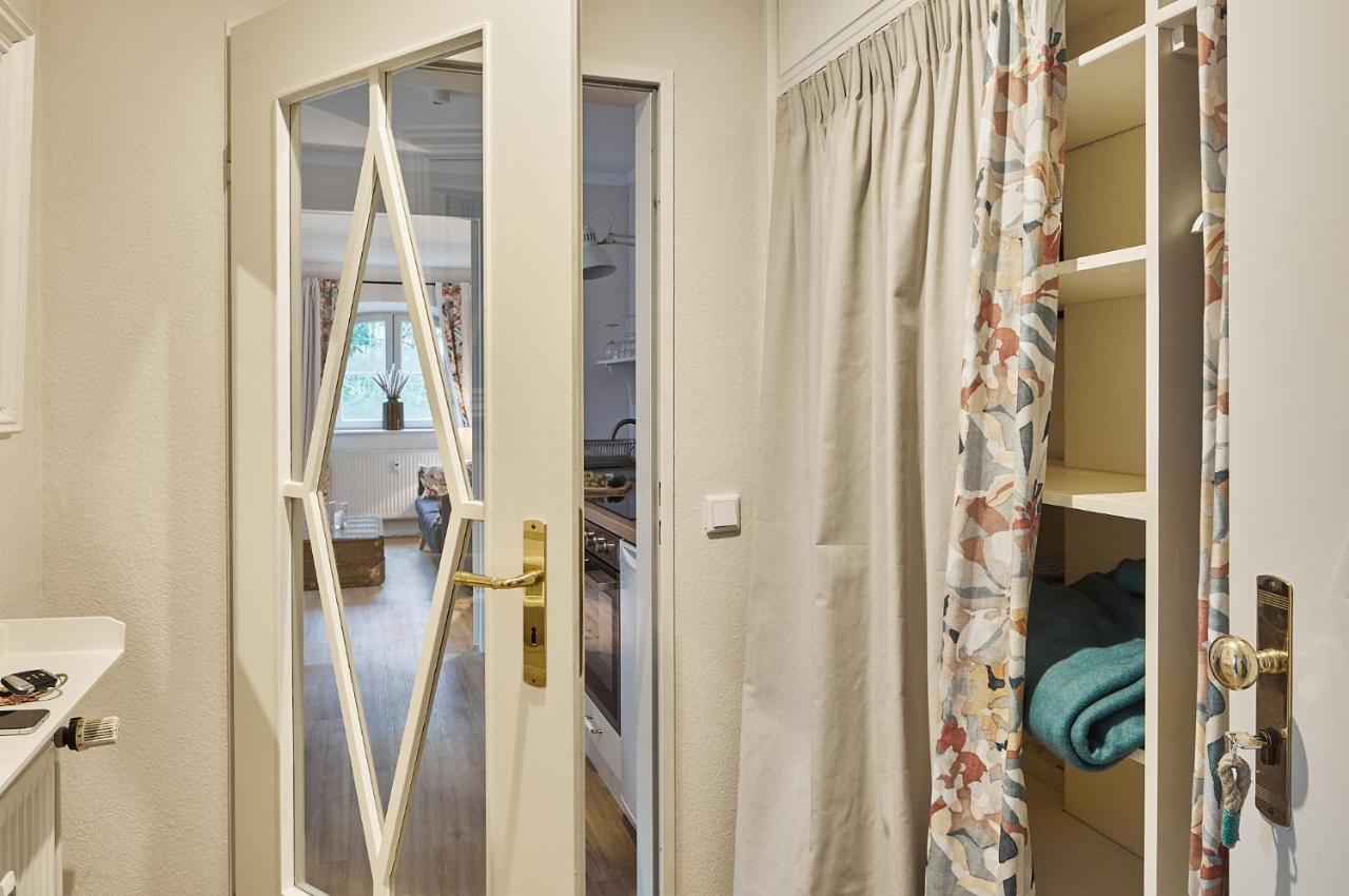 Gut Hohenstein - Platanenappartment Barkelsby Luaran gambar